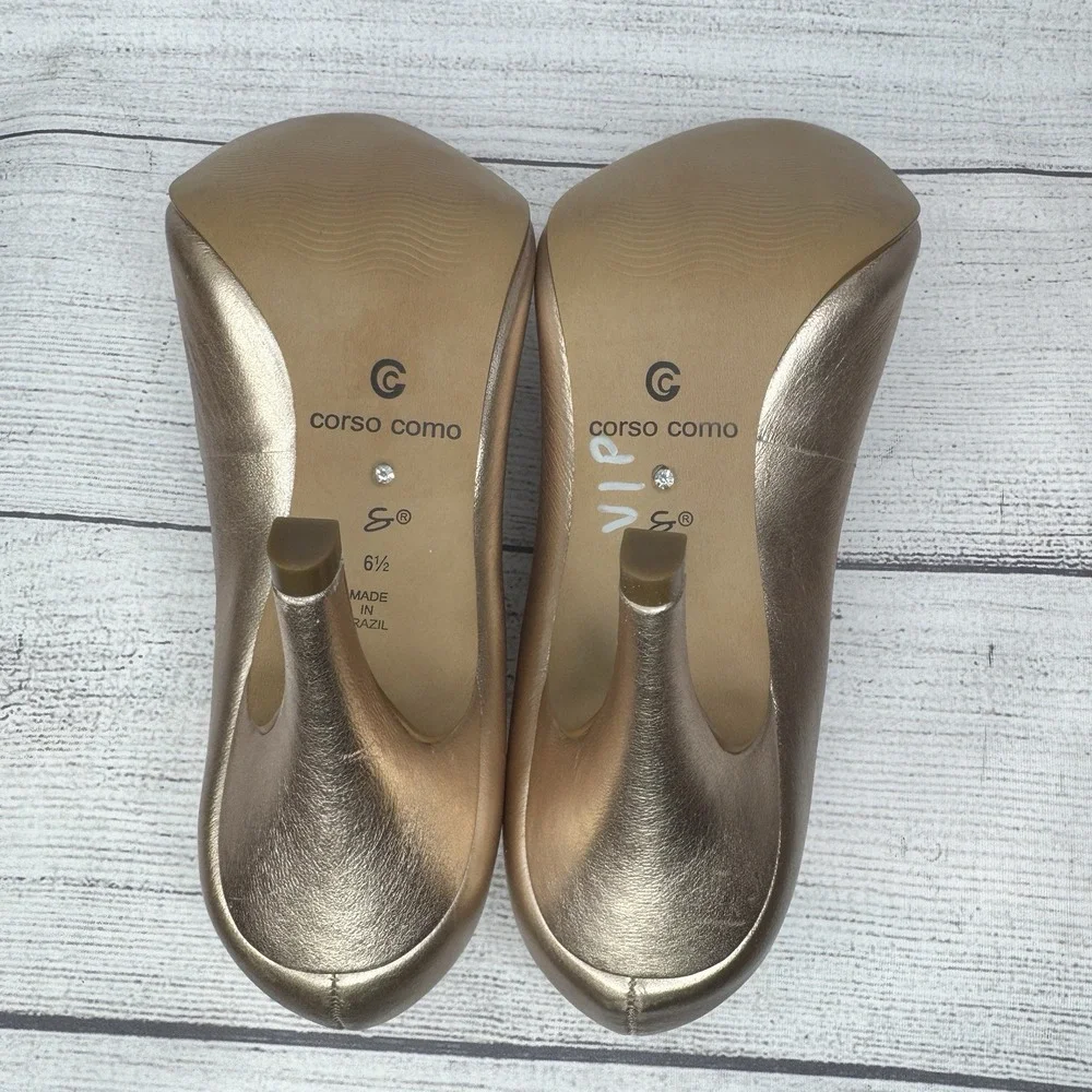 Corso Como Gold Leather Heels Pumps‎ Size 6.5